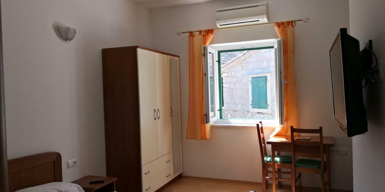 Apartments Jaksic 포스티라 외부 사진