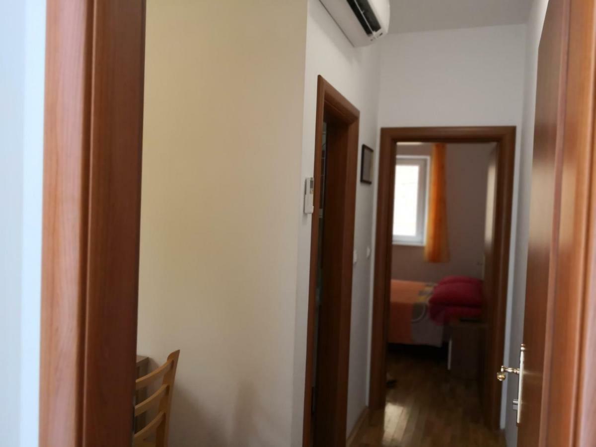 Apartments Jaksic 포스티라 외부 사진