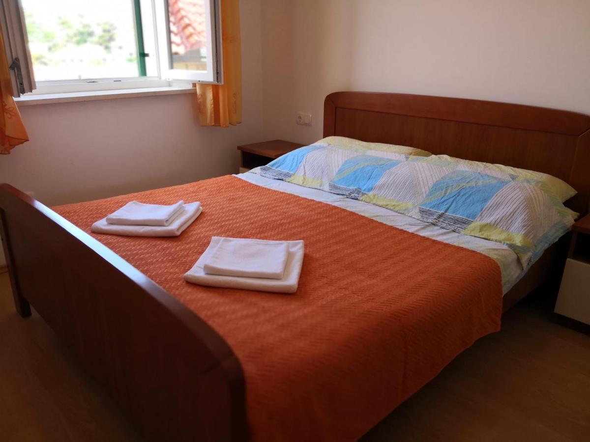 Apartments Jaksic 포스티라 외부 사진
